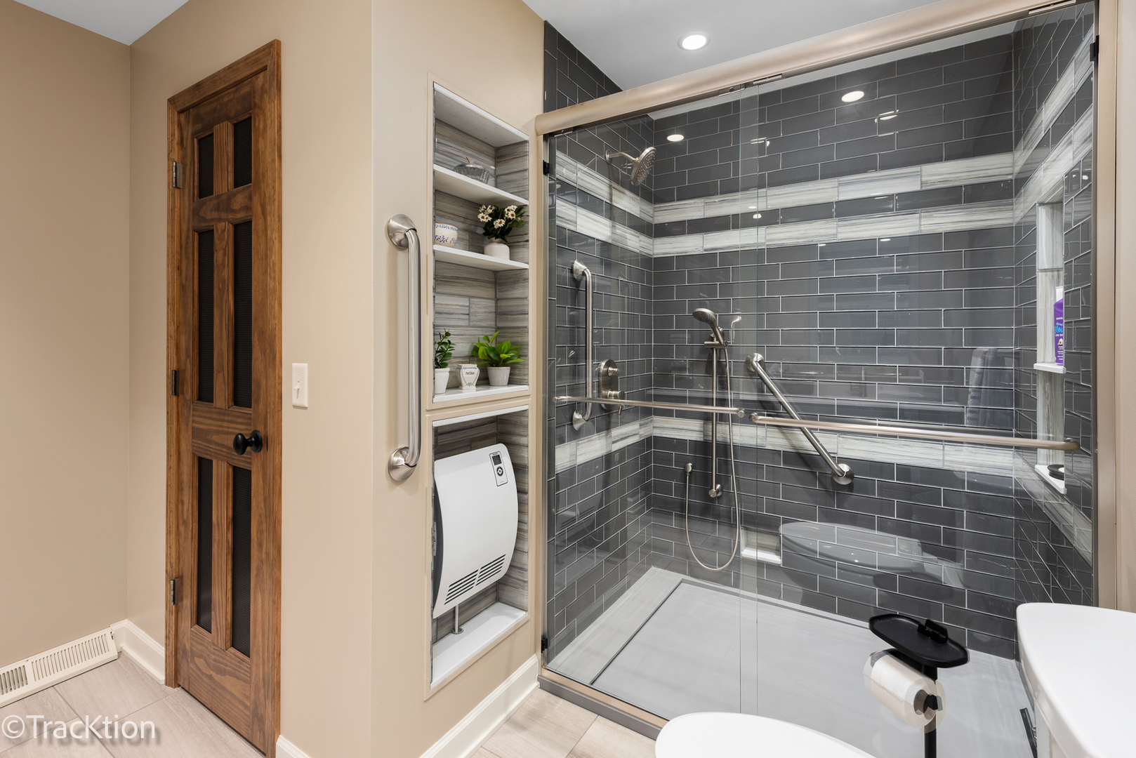 9596 Corneils Road, Bristol, IL 60512