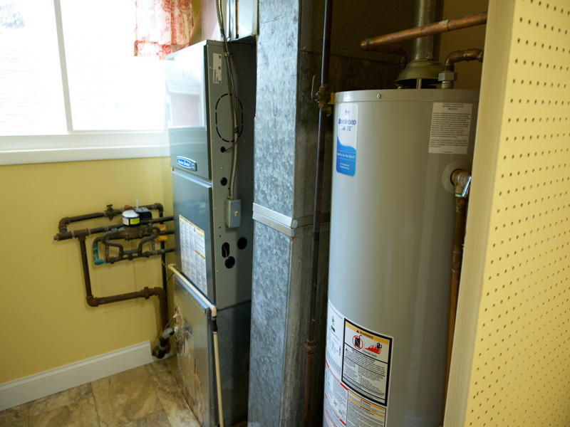 308 Granada Road, Bloomington, IL 61701