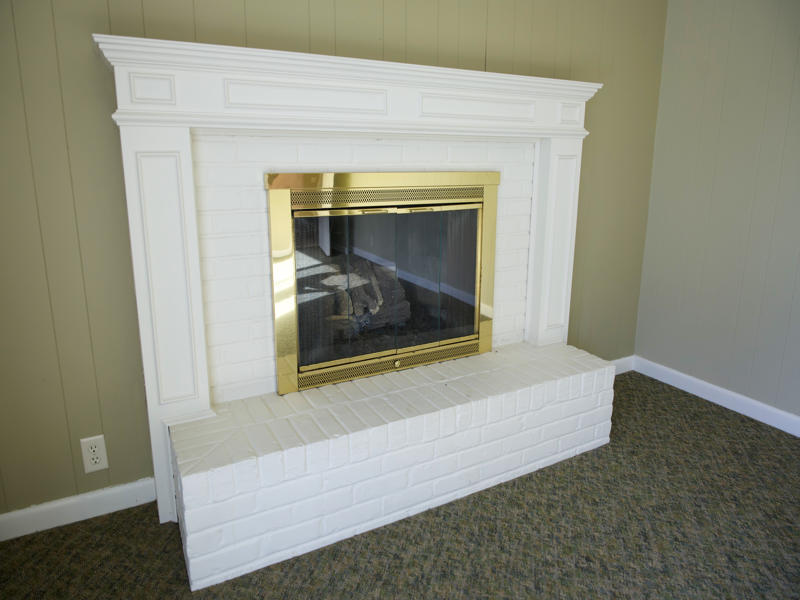 308 Granada Road, Bloomington, IL 61701