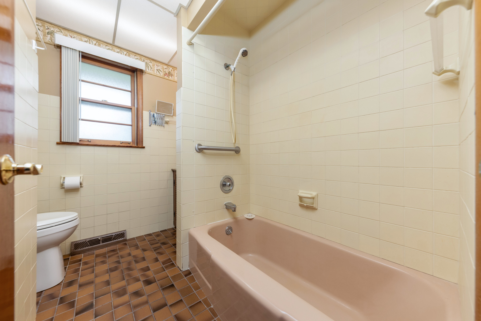 Naperville, IL 60563