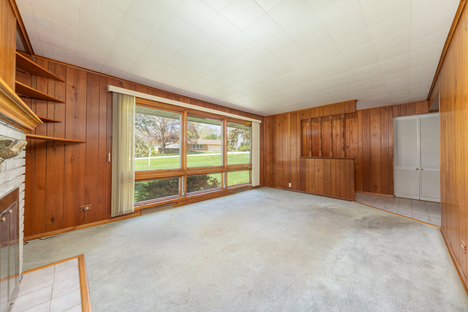 Naperville, IL 60563