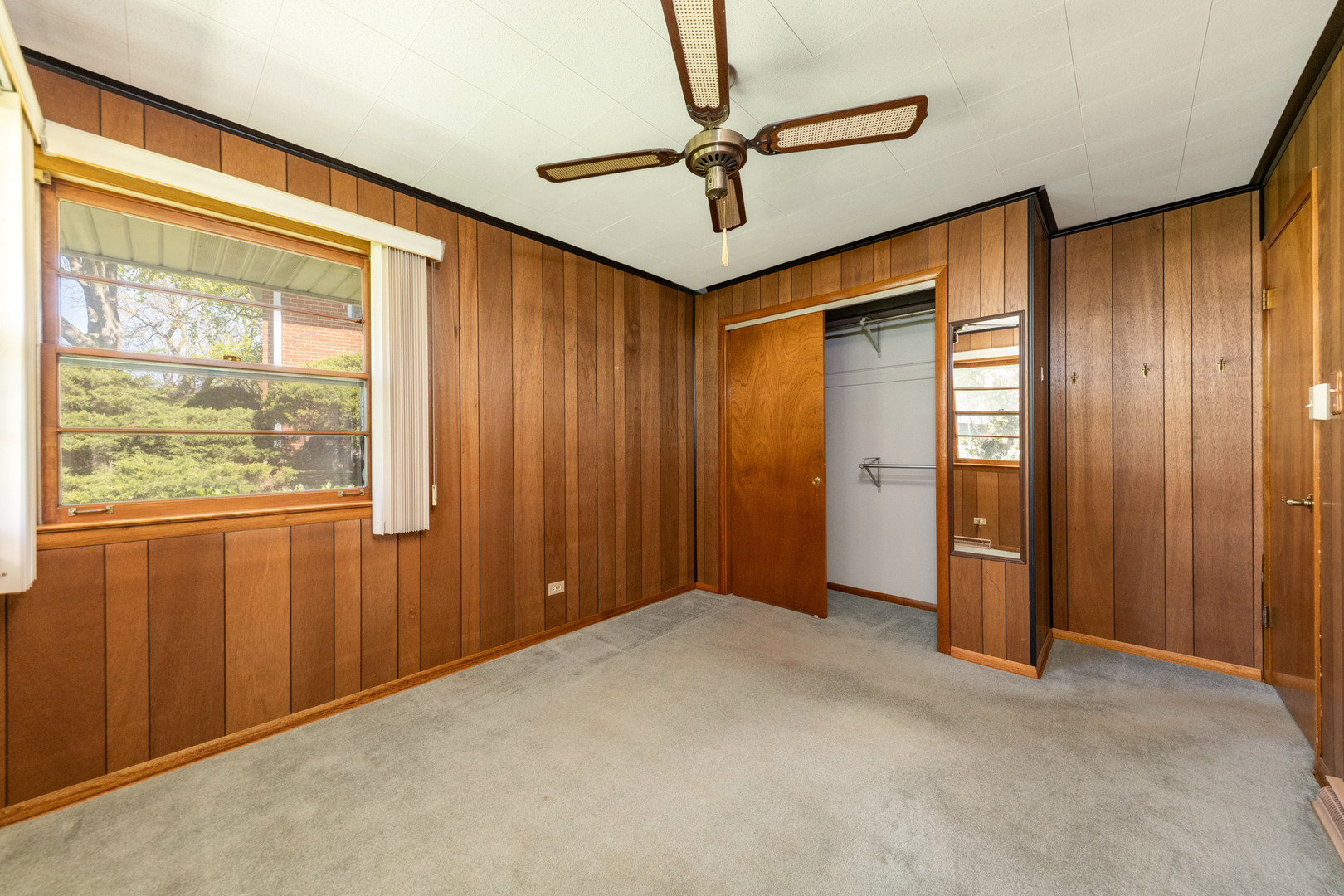 Naperville, IL 60563