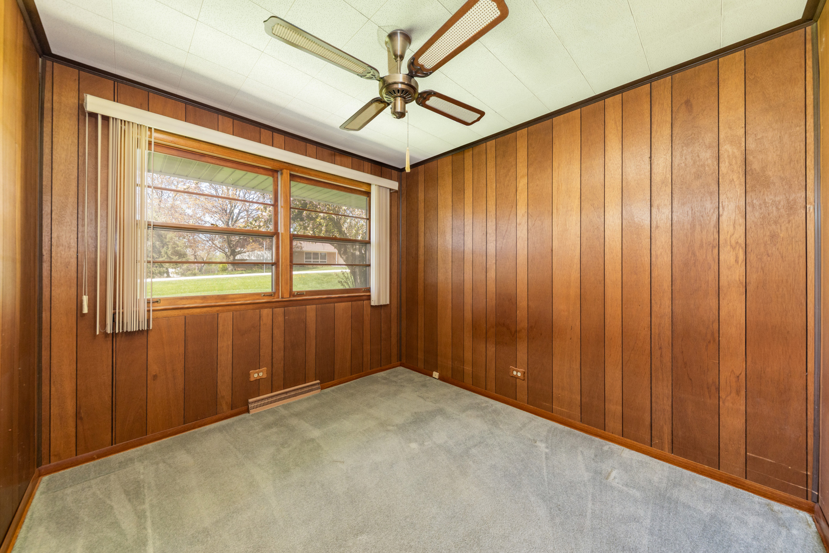 Naperville, IL 60563