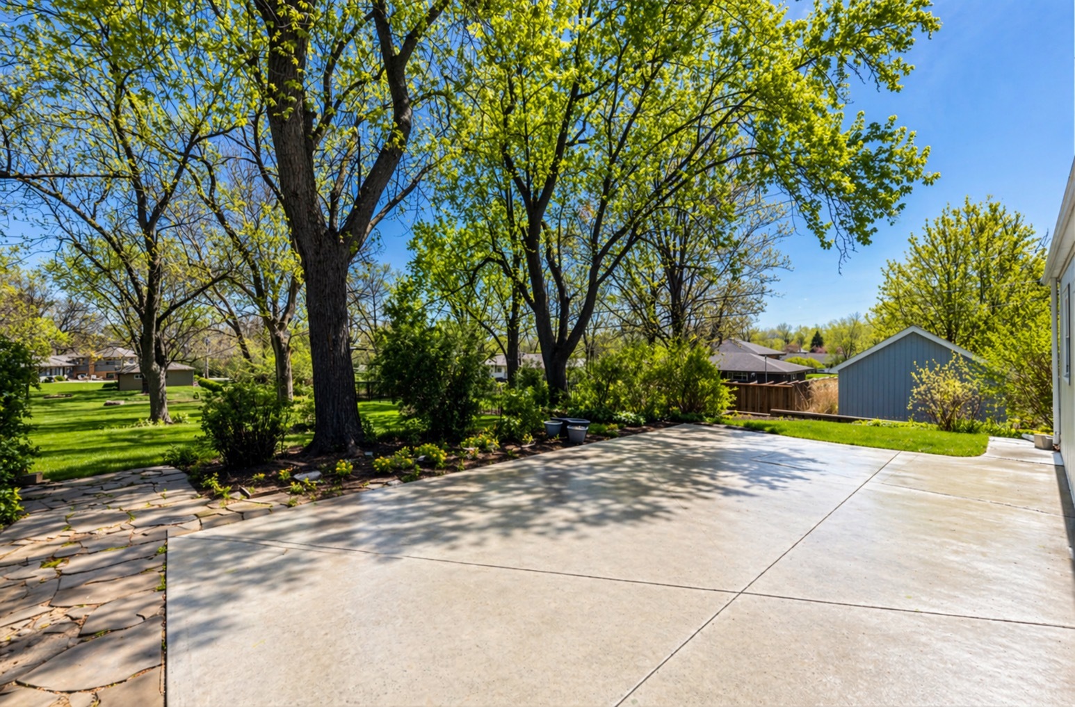 Naperville, IL 60563