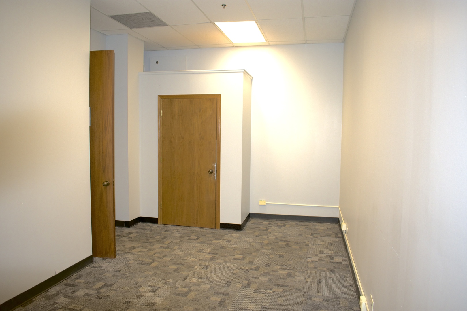 415 Washington Street #109, Waukegan, IL 60085