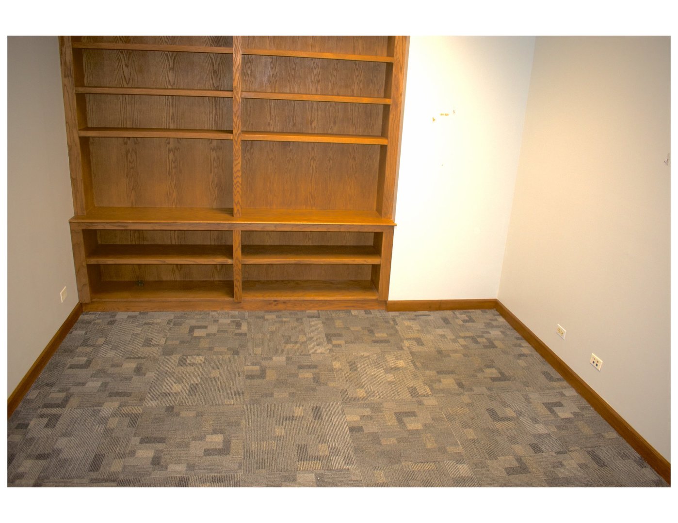 415 Washington Street #109, Waukegan, IL 60085