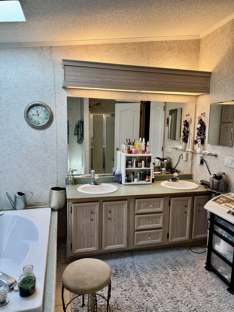 265 Tulip Circle, Matteson, IL 60443