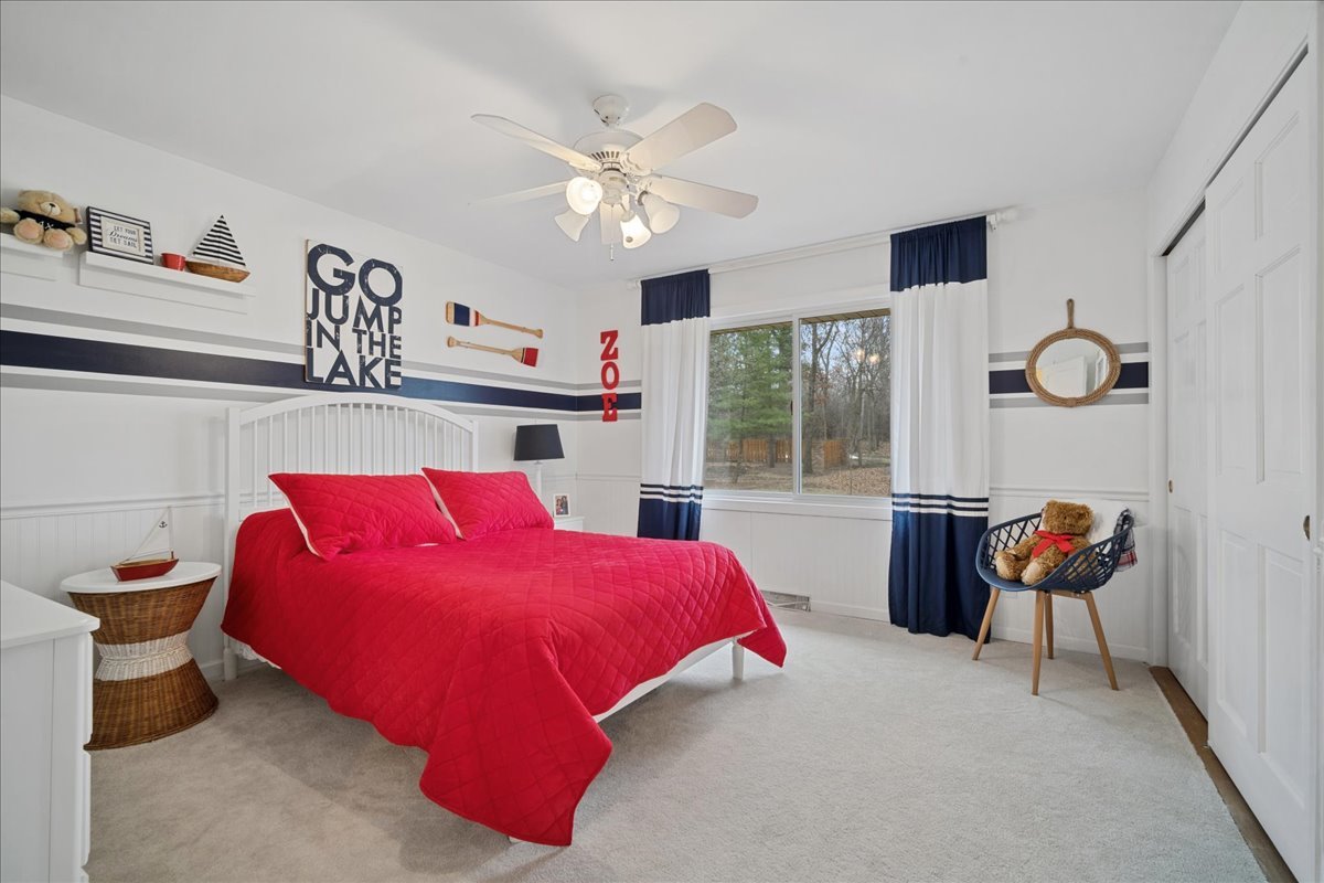 480 E Il Route 22, Barrington, IL 60010