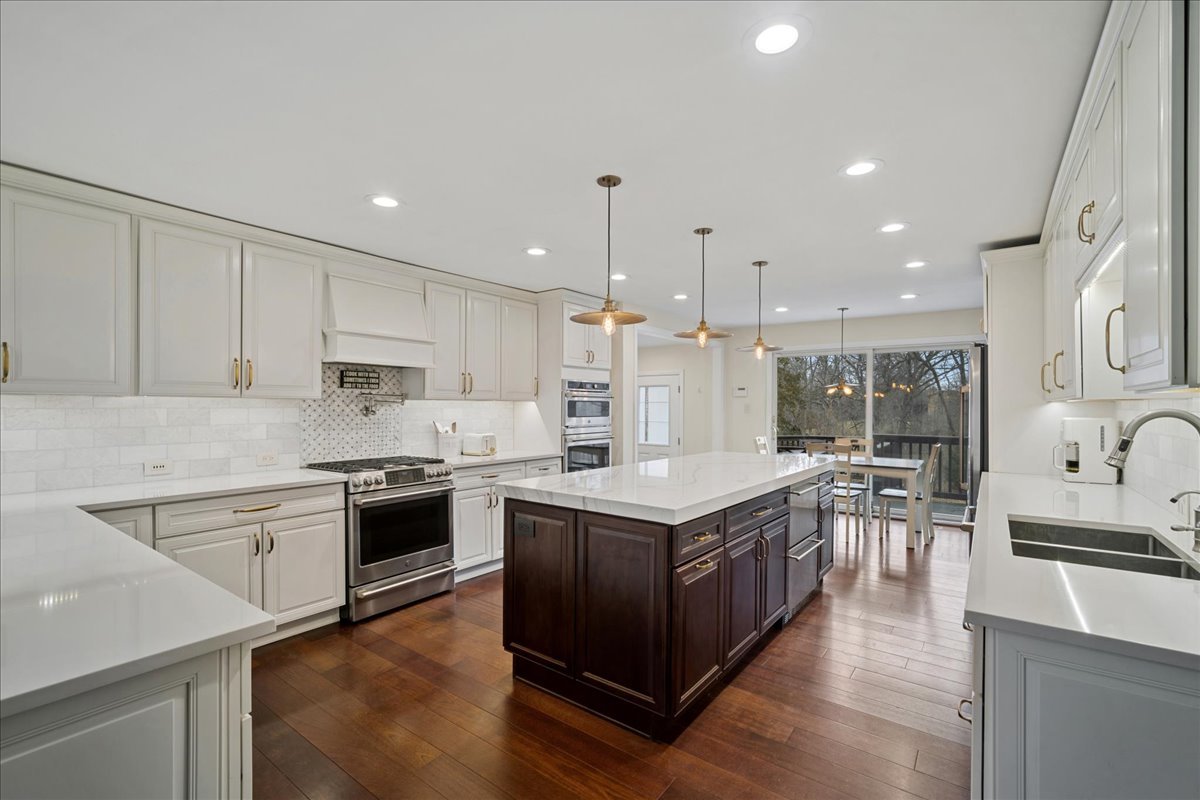 480 E Il Route 22, Barrington, IL 60010