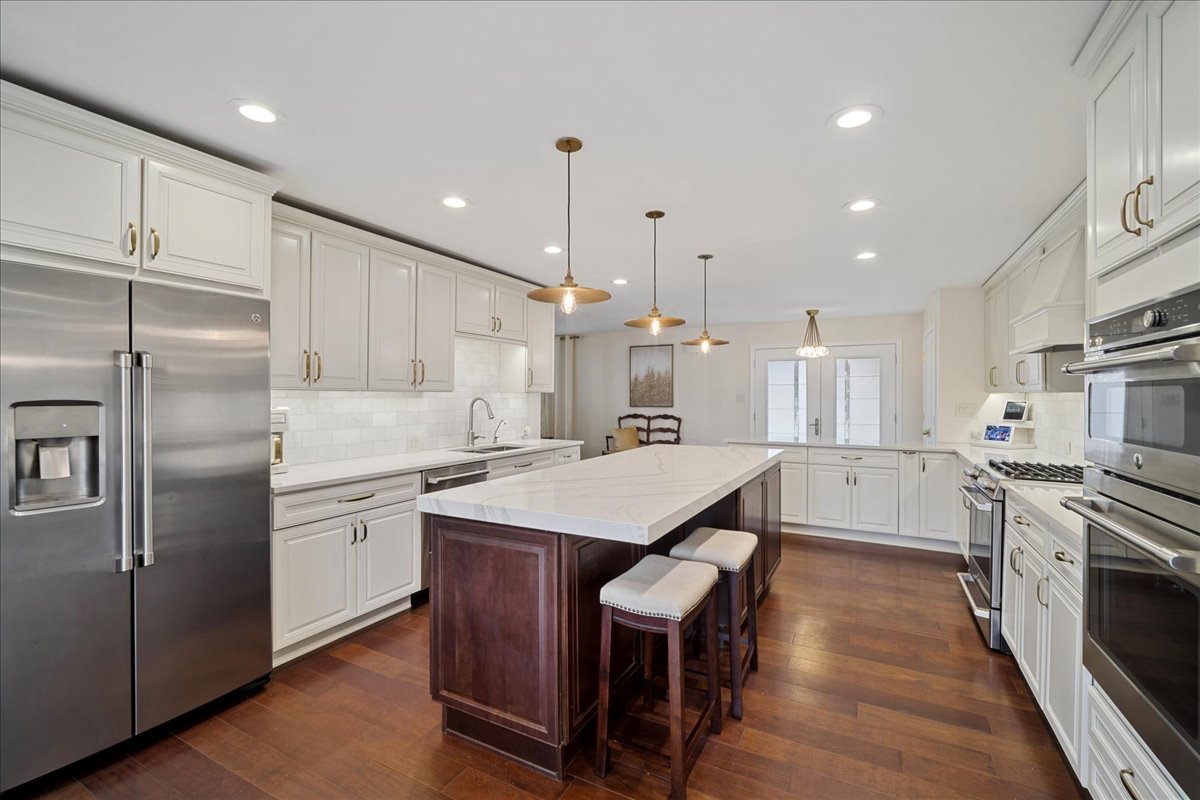 480 E Il Route 22, Barrington, IL 60010