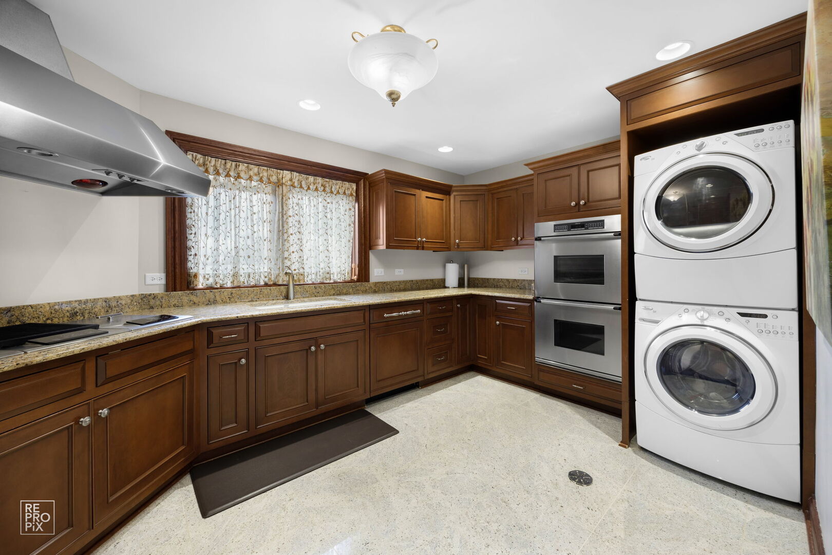 14800 108th Avenue, Orland Park, IL 60467