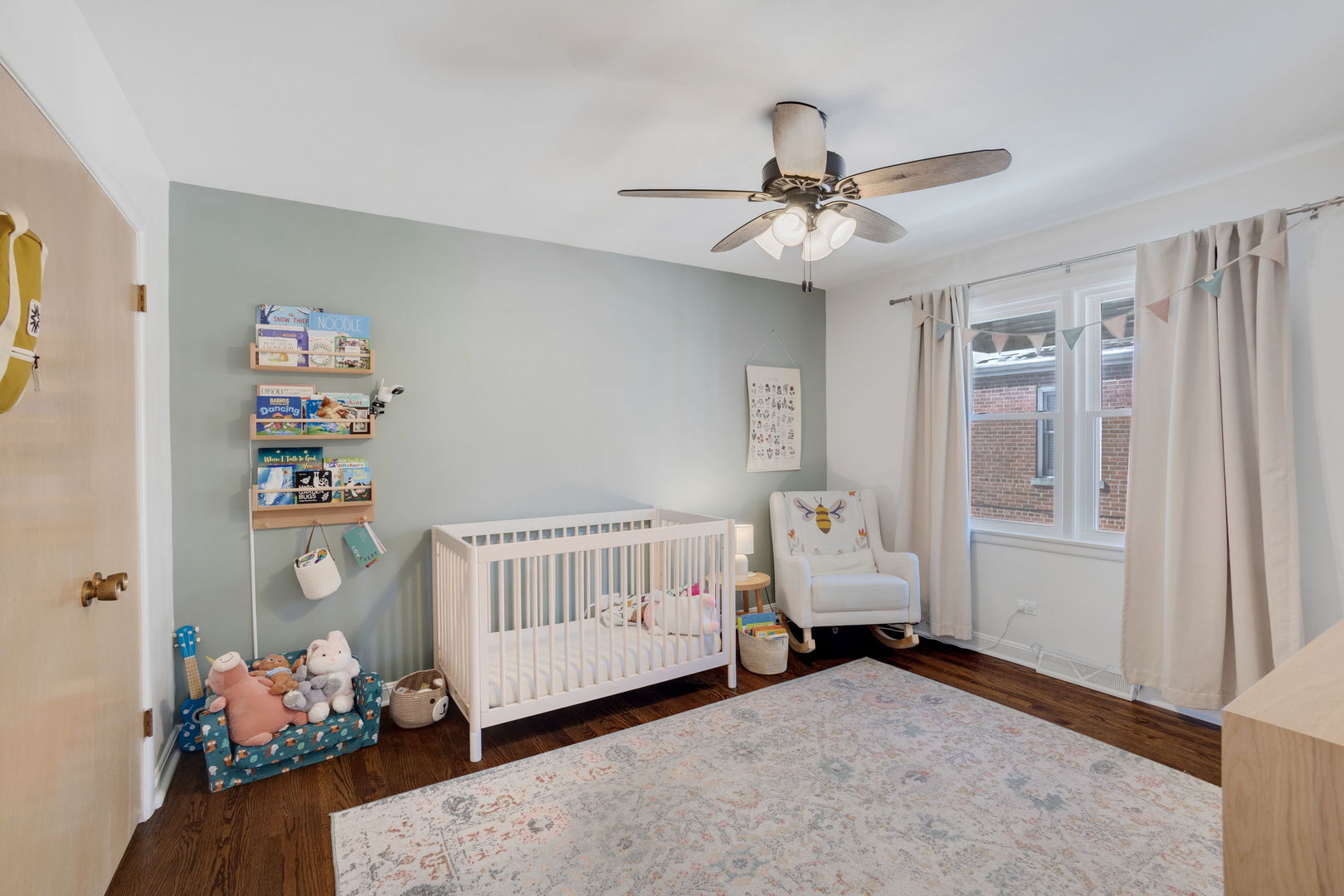 5337 W 102nd Street, Oak Lawn, IL 60453