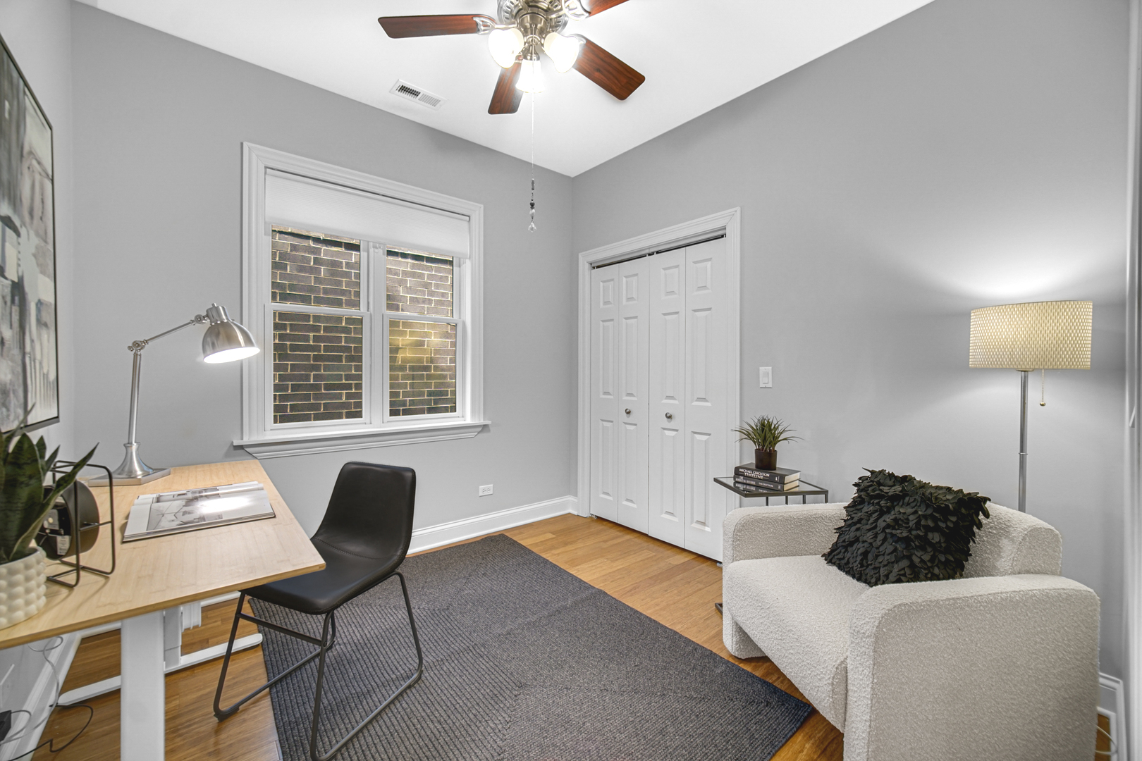 1040 W Polk Street #2B, Chicago, IL 60607