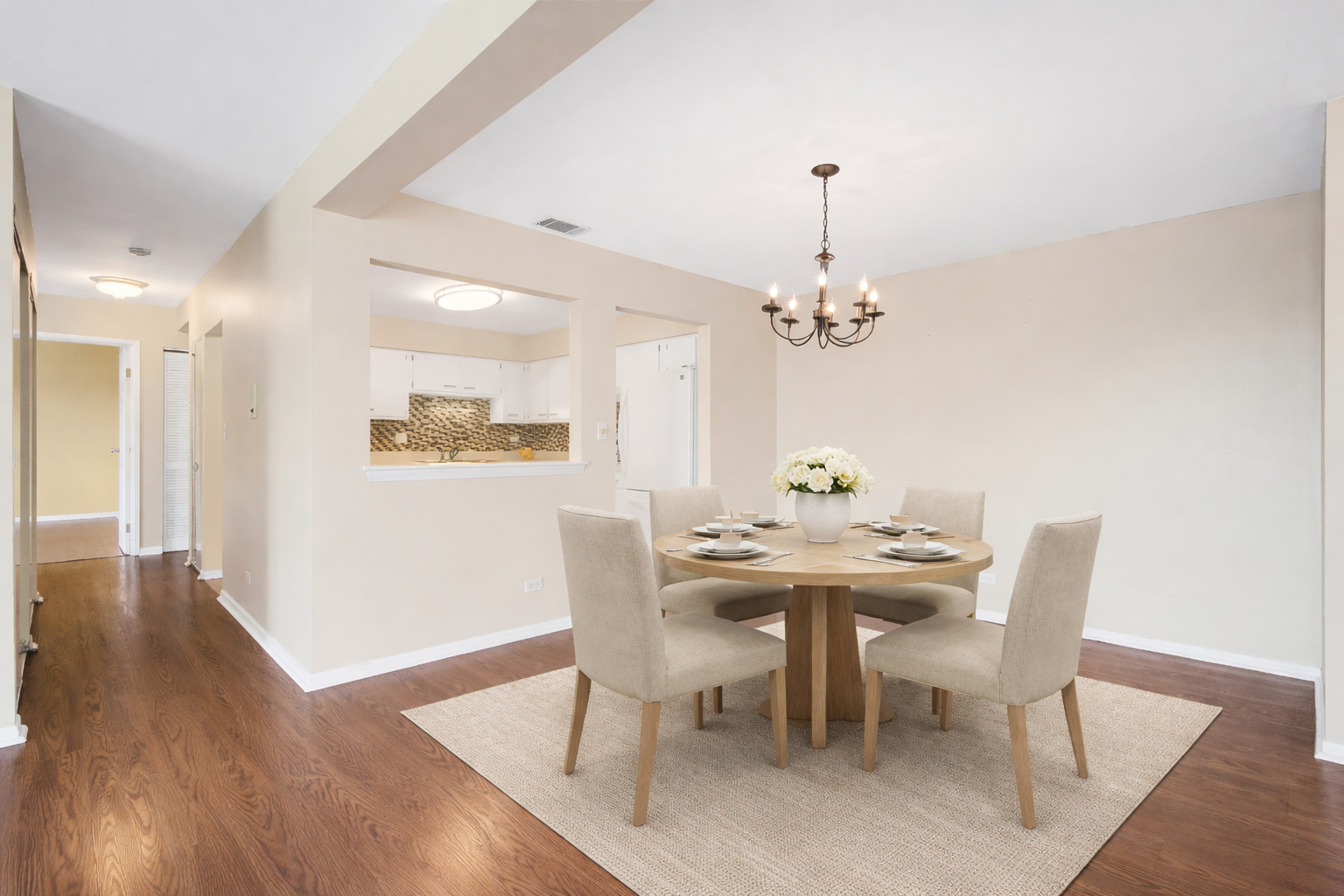 714 Walnut Drive #405, Darien, IL 60561