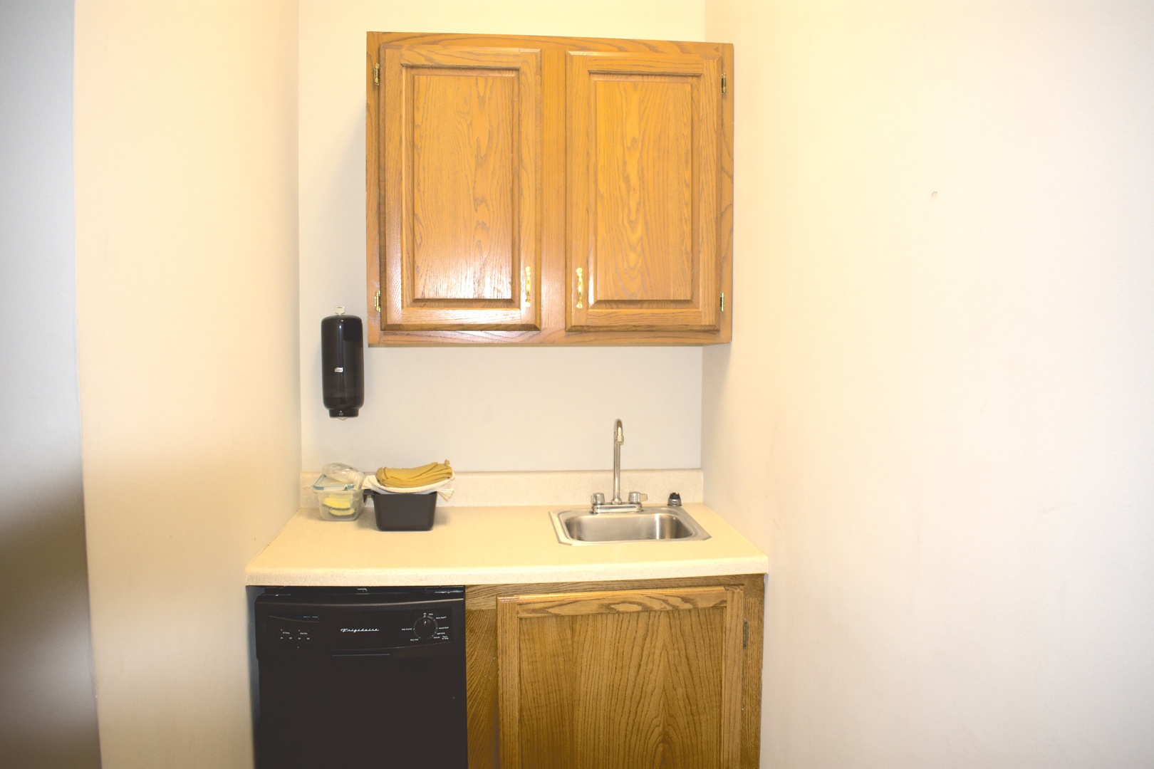 415 Washington Street #107, Waukegan, IL 60085