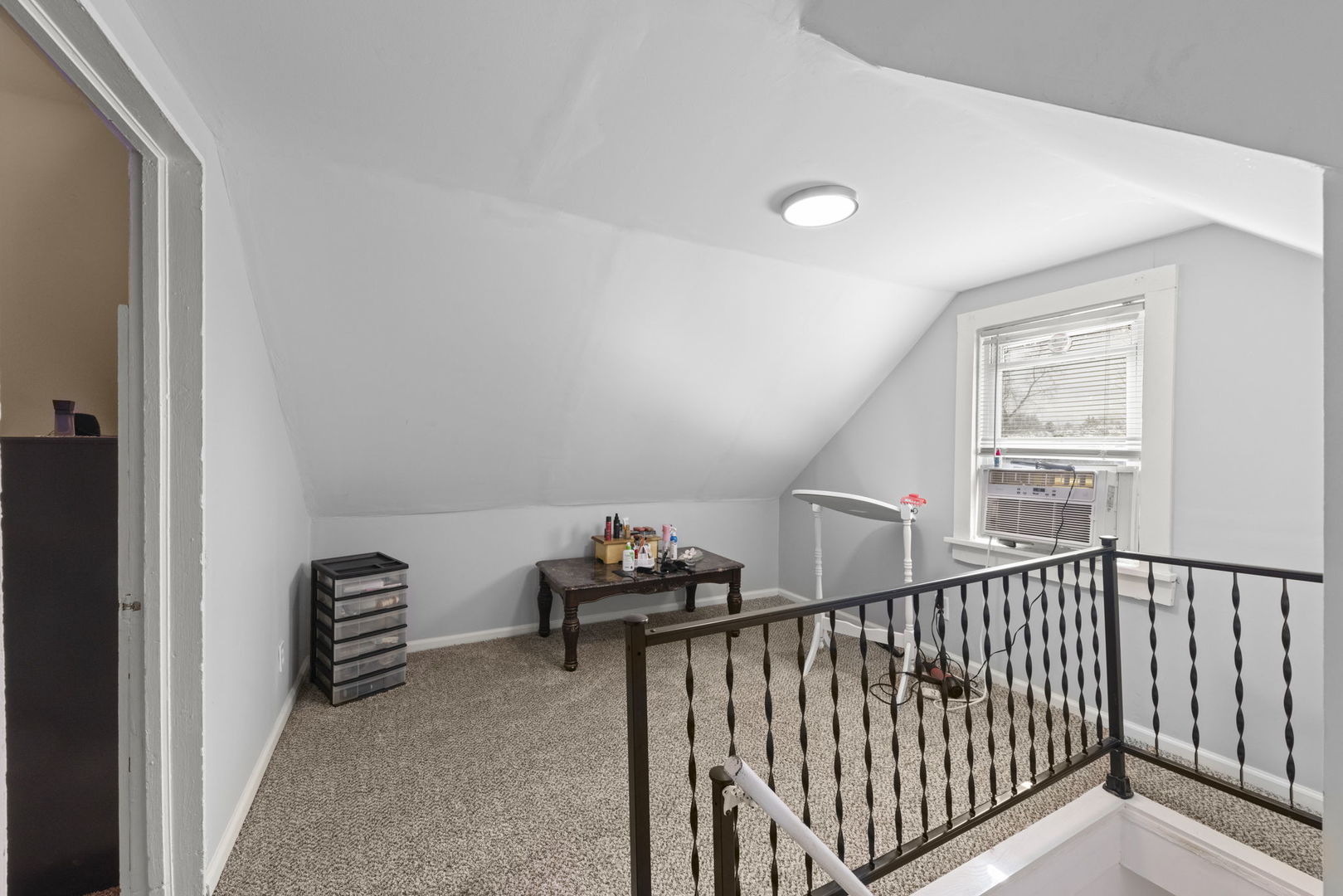 704 Francis Street, Joliet, IL 60432