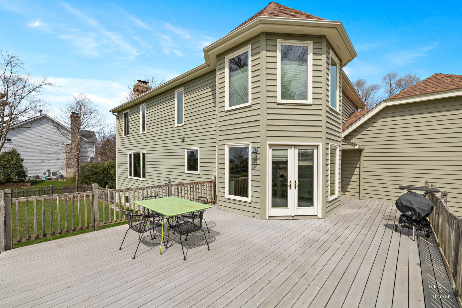 4305 Fairfax Drive, Crystal Lake, IL 60014