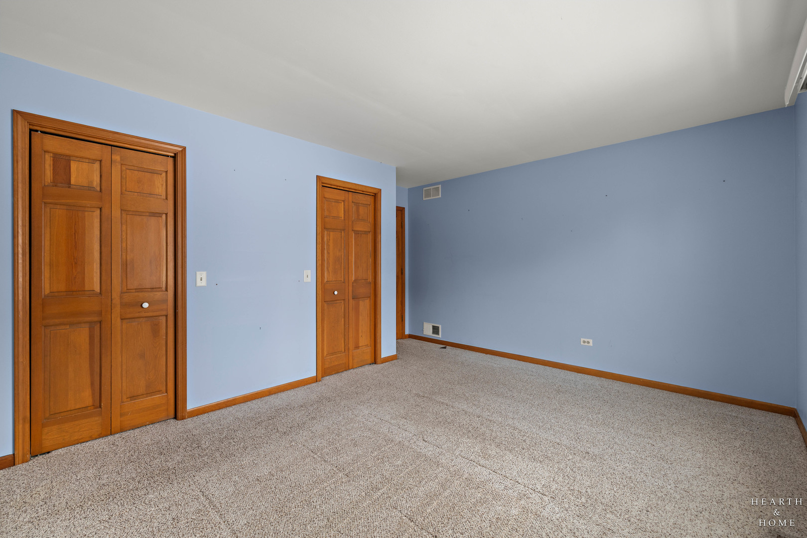 4305 Fairfax Drive, Crystal Lake, IL 60014