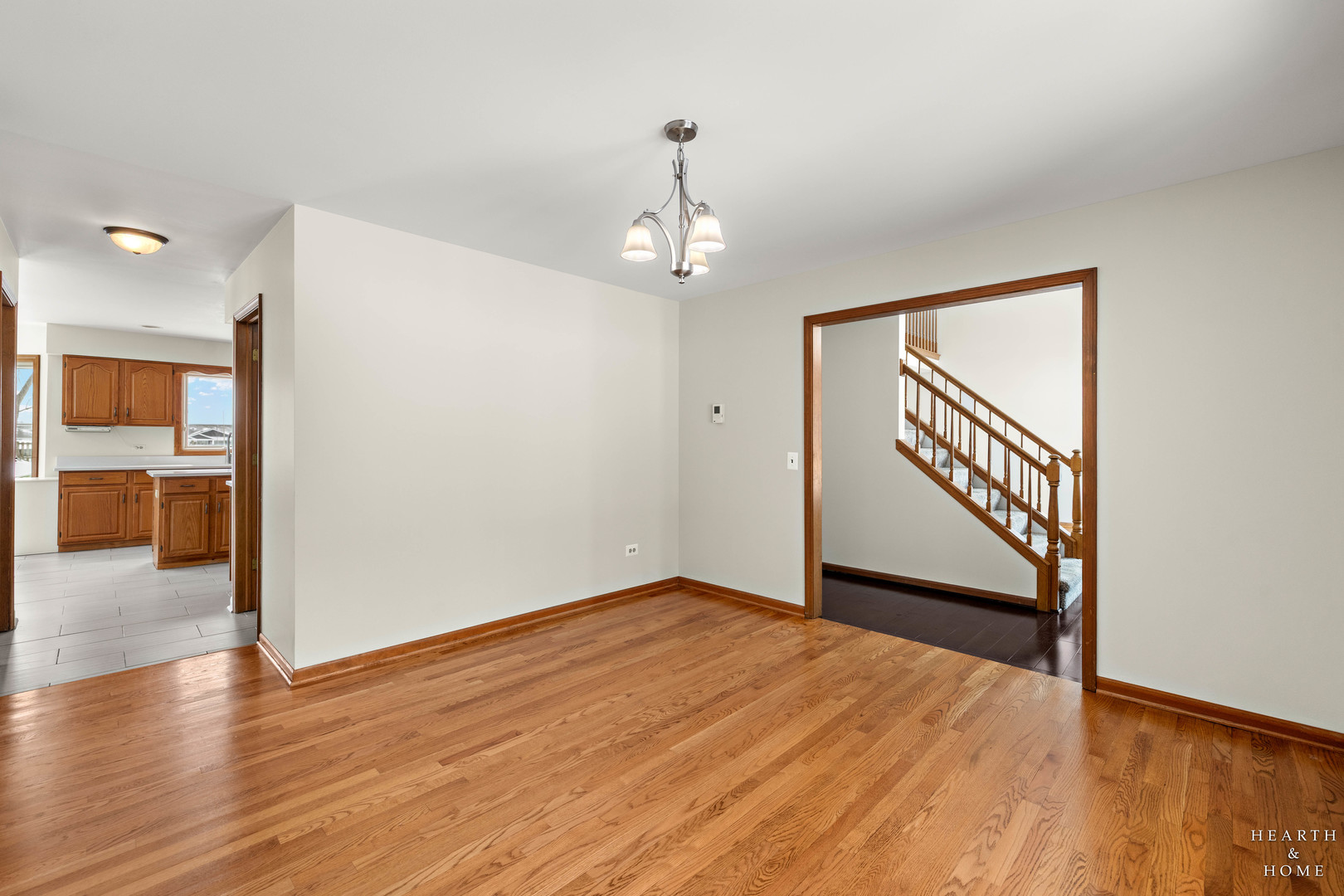 4305 Fairfax Drive, Crystal Lake, IL 60014