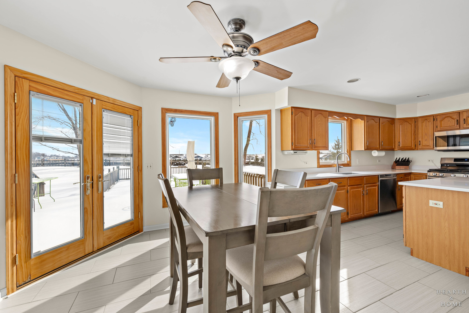 4305 Fairfax Drive, Crystal Lake, IL 60014