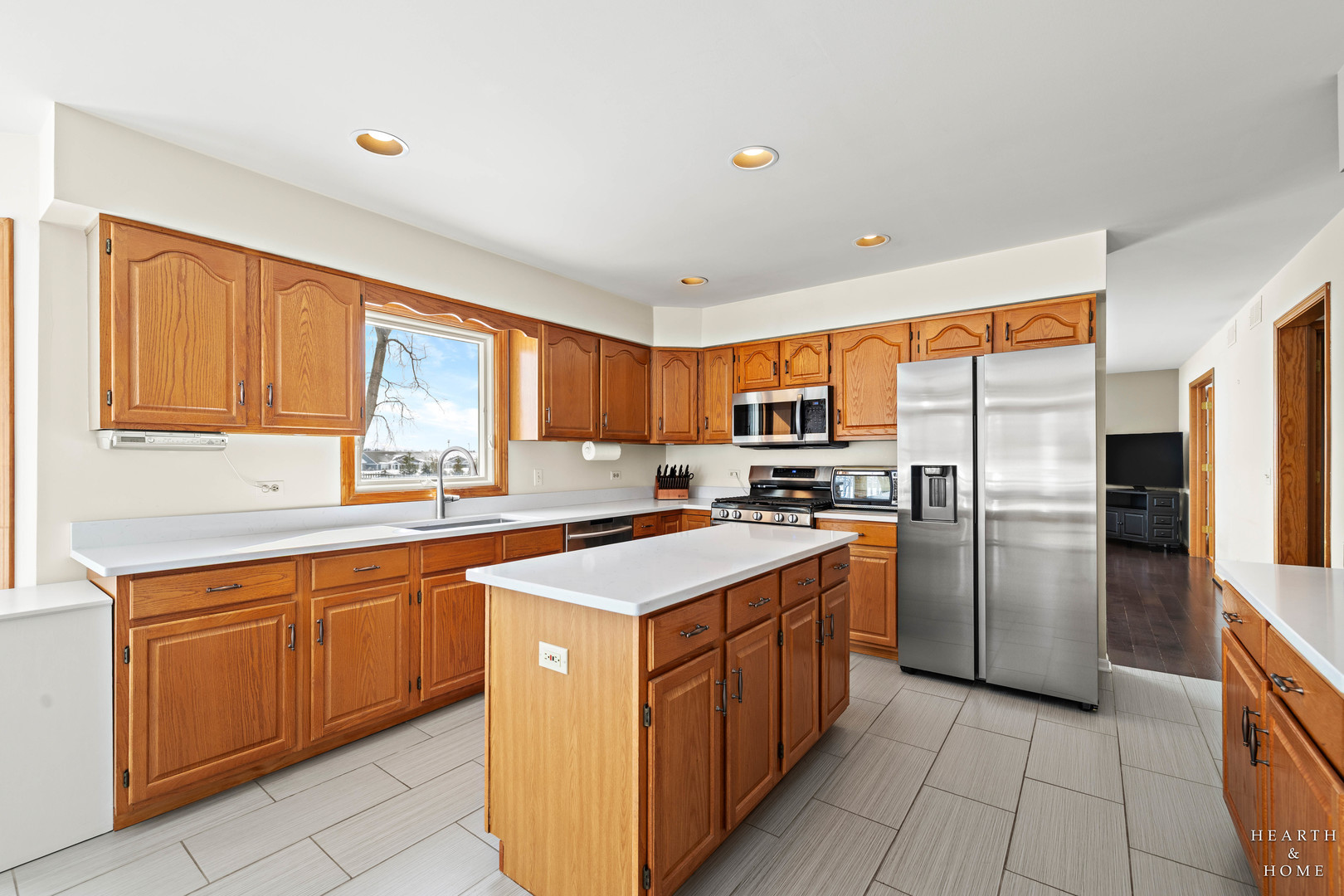 4305 Fairfax Drive, Crystal Lake, IL 60014