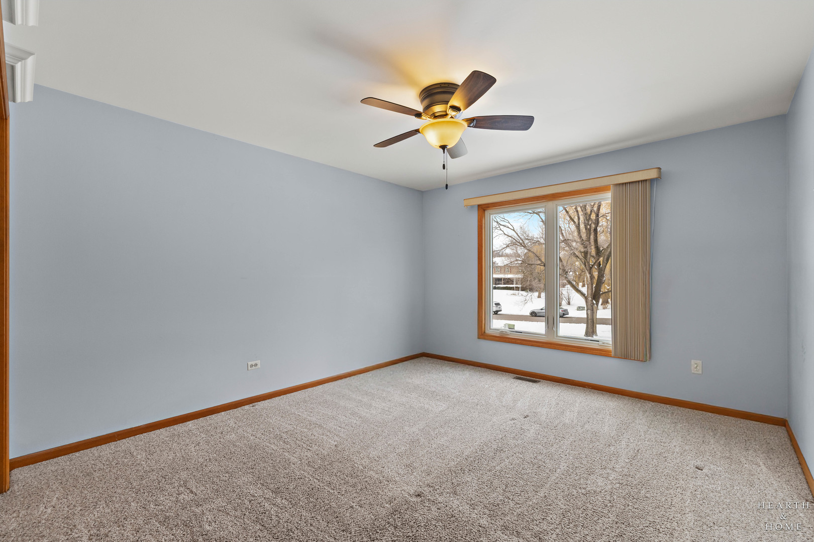 4305 Fairfax Drive, Crystal Lake, IL 60014