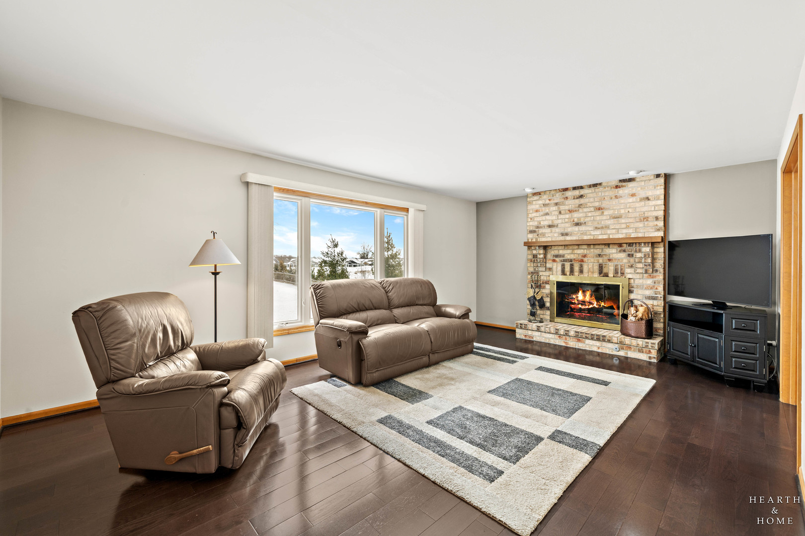 4305 Fairfax Drive, Crystal Lake, IL 60014