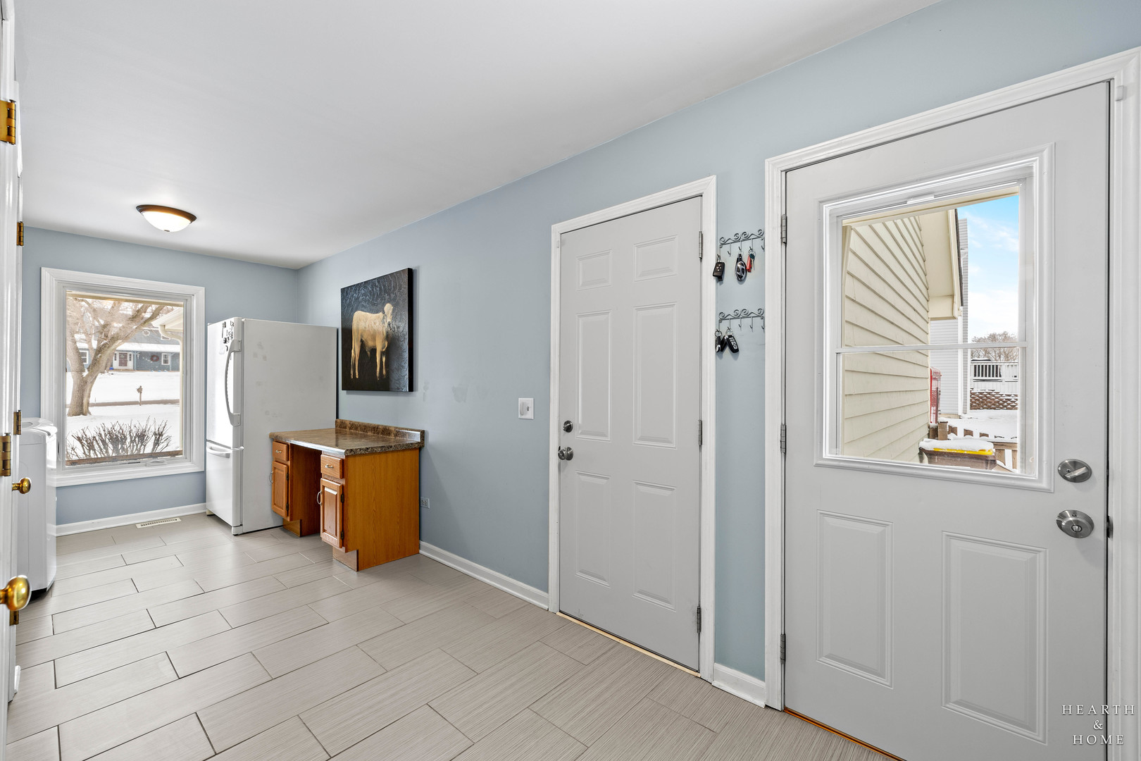 4305 Fairfax Drive, Crystal Lake, IL 60014