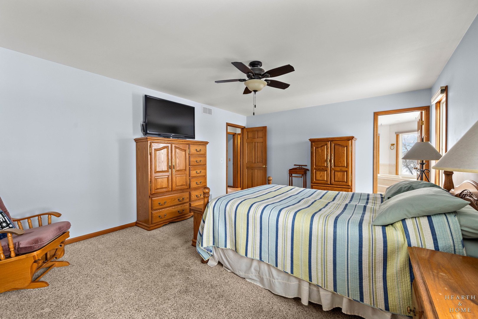 4305 Fairfax Drive, Crystal Lake, IL 60014