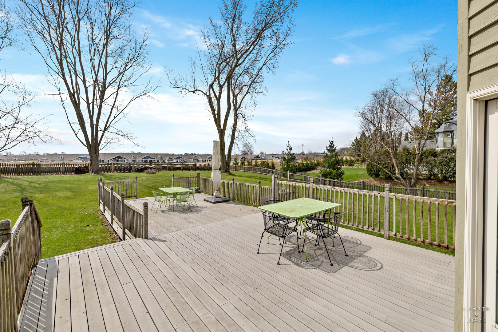 4305 Fairfax Drive, Crystal Lake, IL 60014