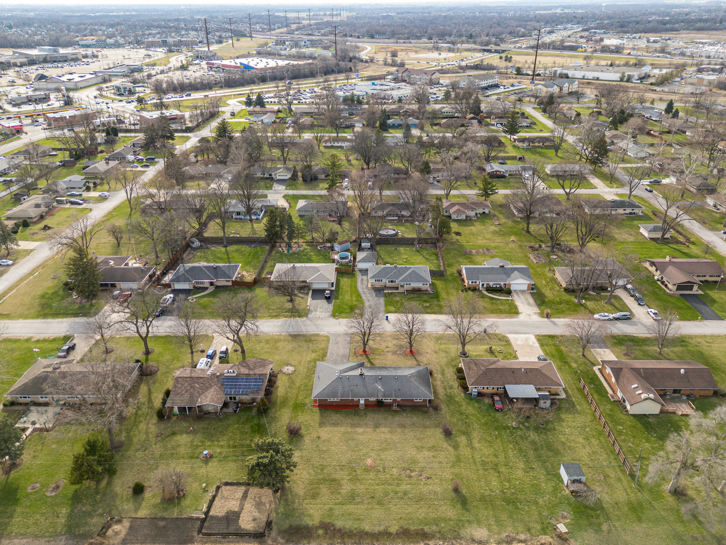 3300 Caroline Drive, Joliet, IL 60435