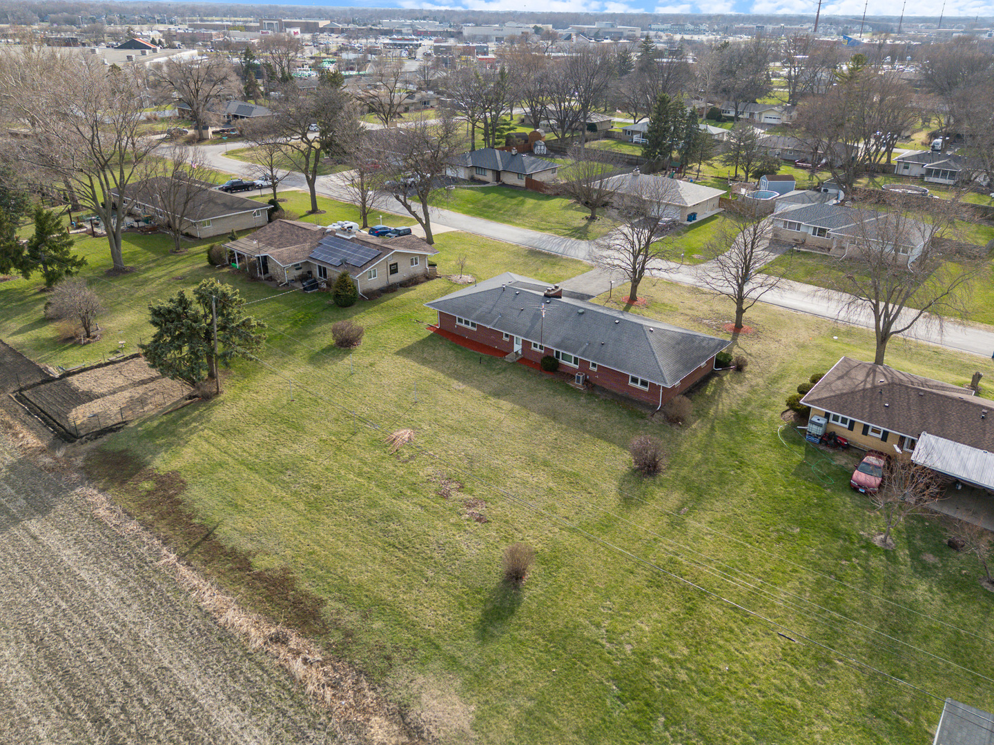 3300 Caroline Drive, Joliet, IL 60435