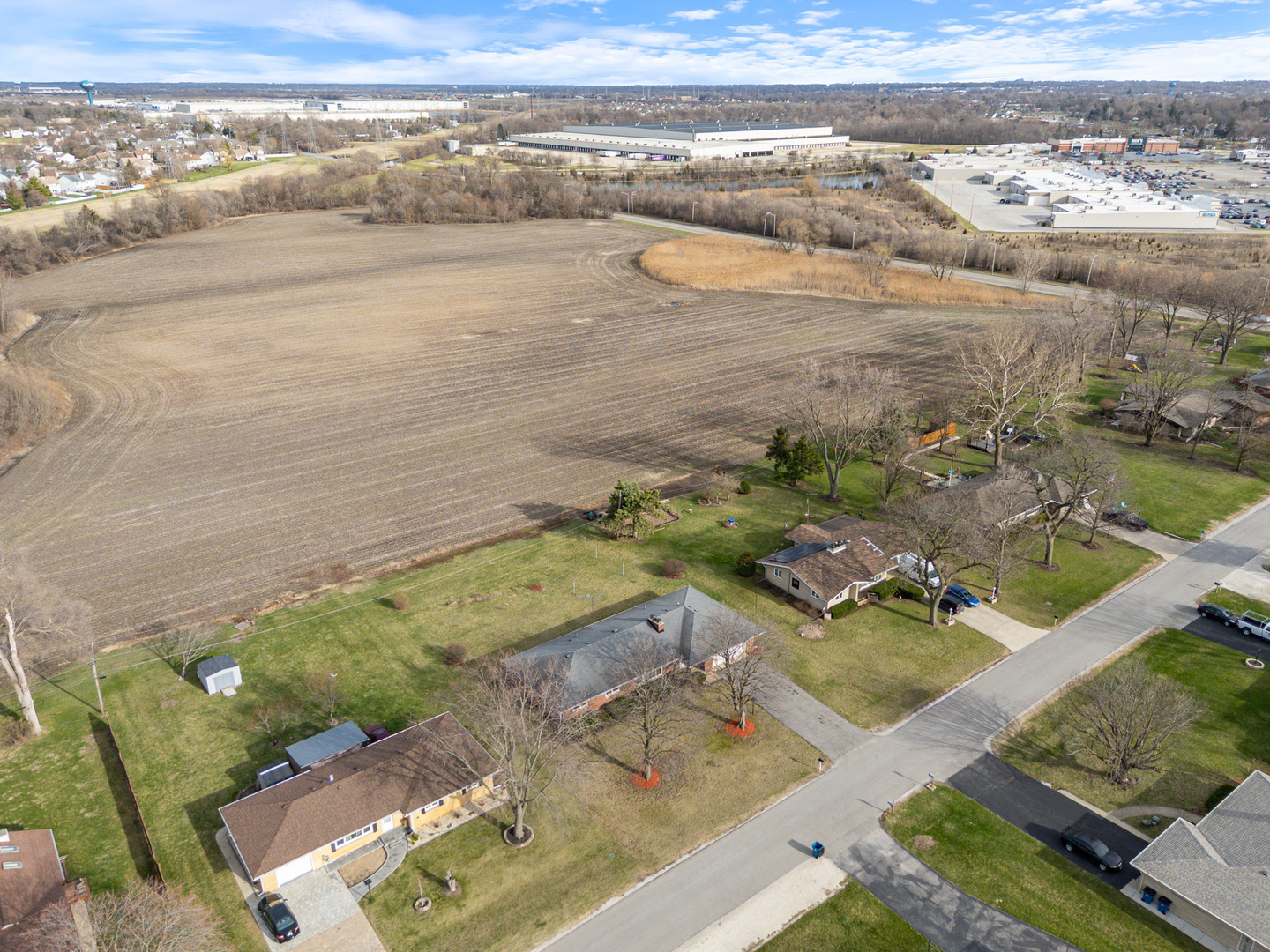 3300 Caroline Drive, Joliet, IL 60435