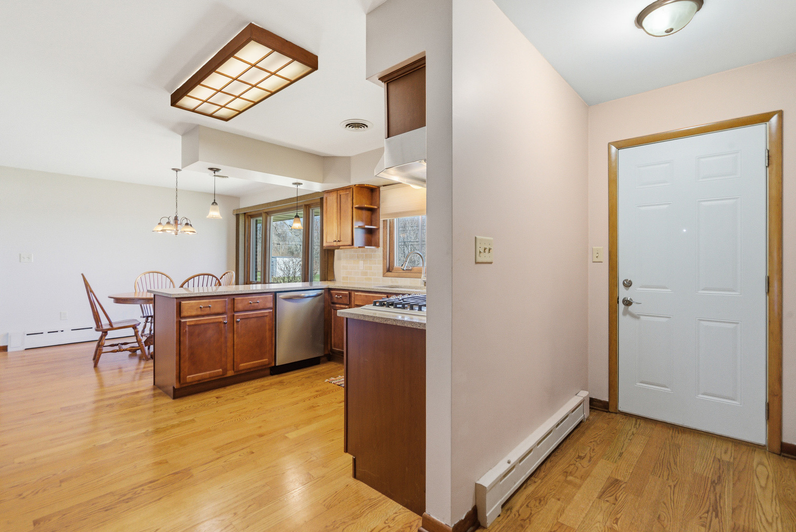 3300 Caroline Drive, Joliet, IL 60435