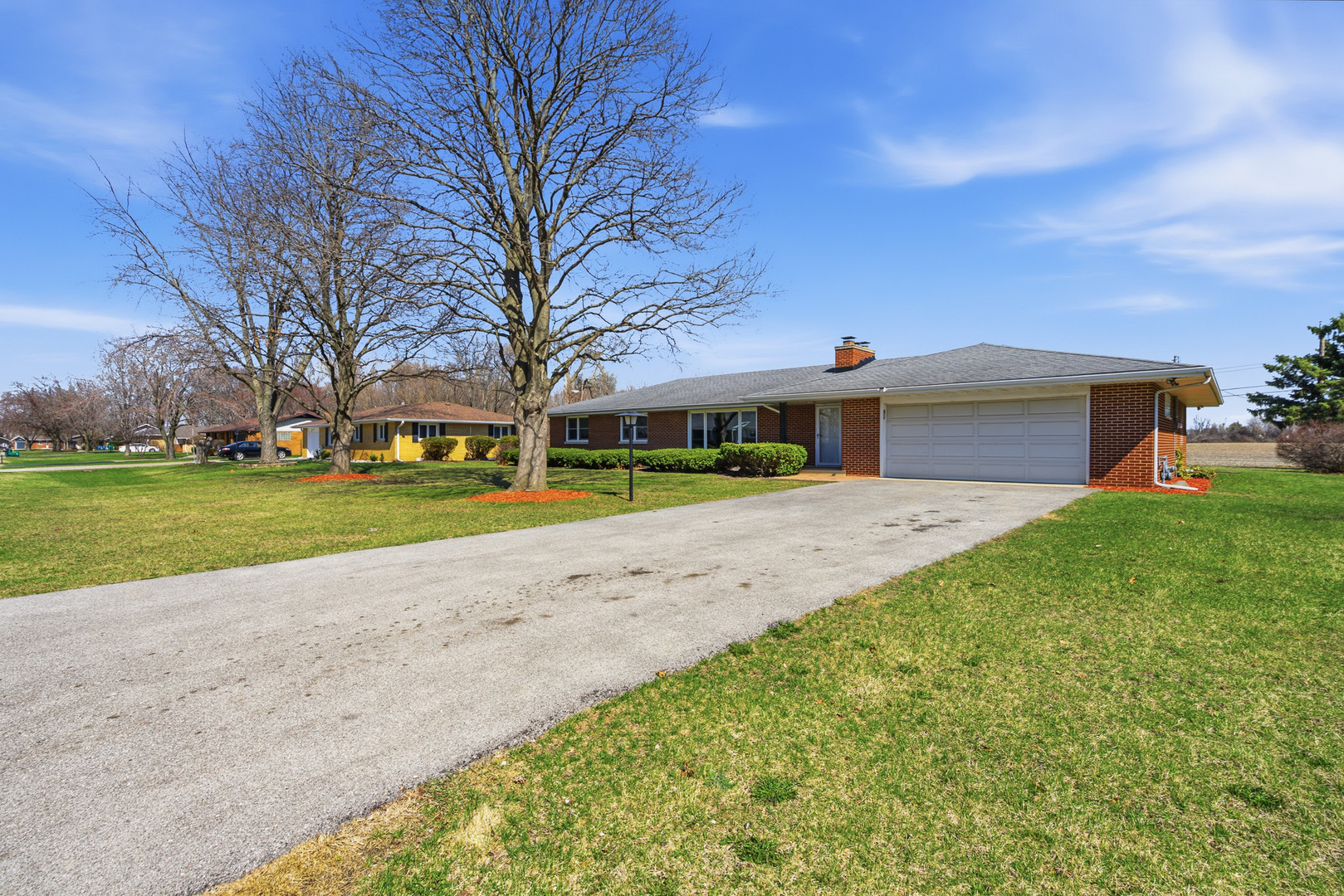 3300 Caroline Drive, Joliet, IL 60435