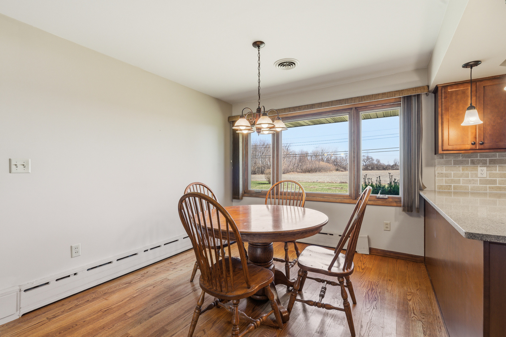 3300 Caroline Drive, Joliet, IL 60435