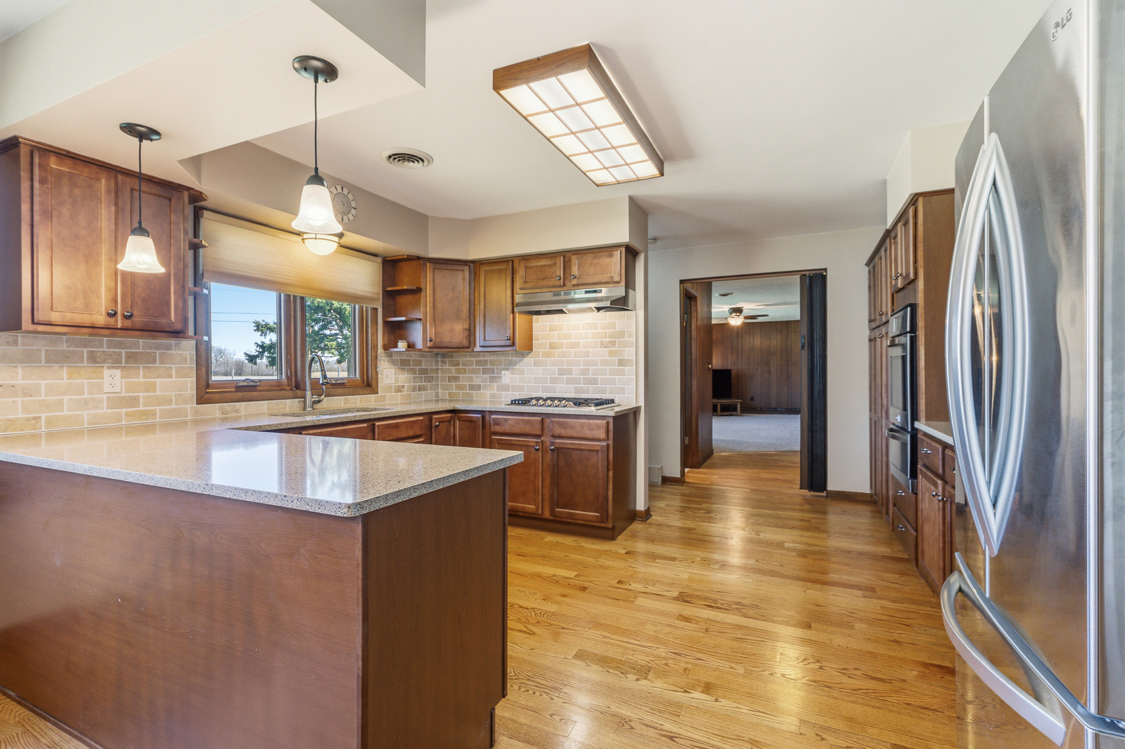 3300 Caroline Drive, Joliet, IL 60435