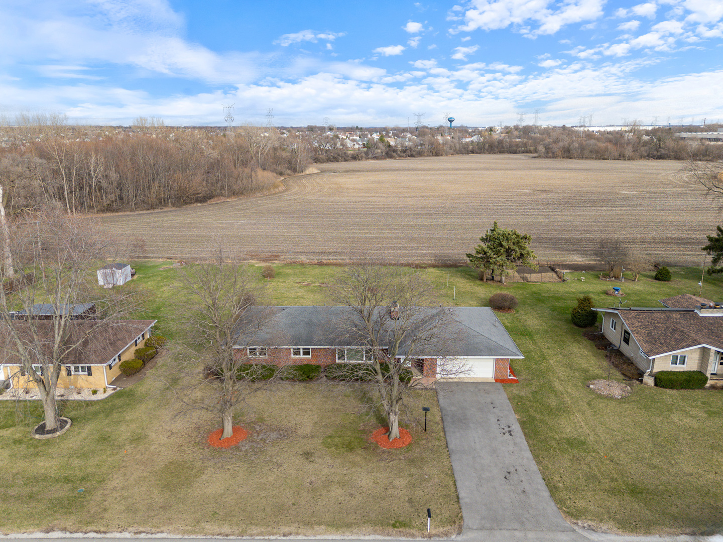 3300 Caroline Drive, Joliet, IL 60435