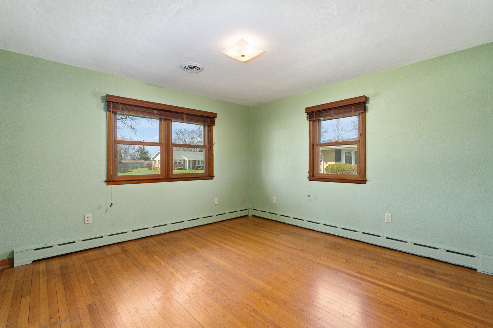 3300 Caroline Drive, Joliet, IL 60435