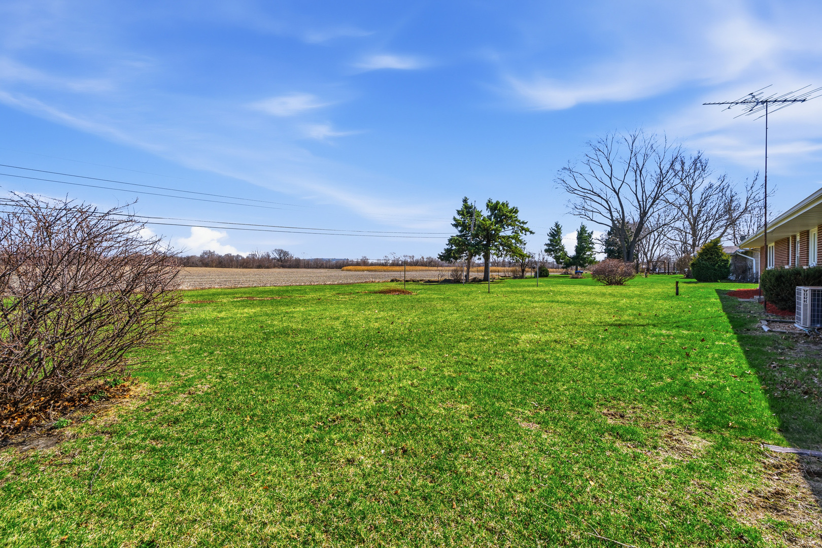 3300 Caroline Drive, Joliet, IL 60435