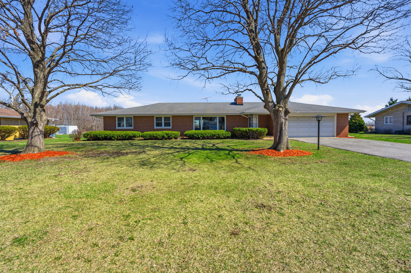 3300 Caroline Drive, Joliet, IL 60435