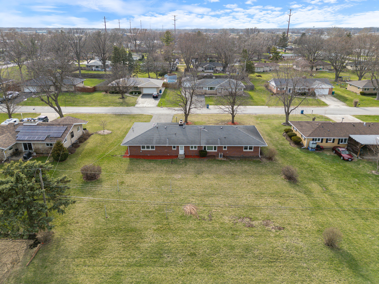 3300 Caroline Drive, Joliet, IL 60435