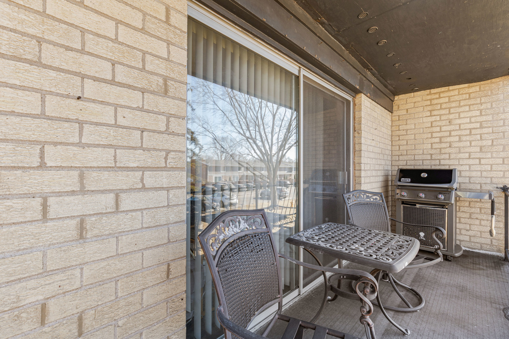 11116 S 84 Avenue #2B, Palos Hills, IL 60465