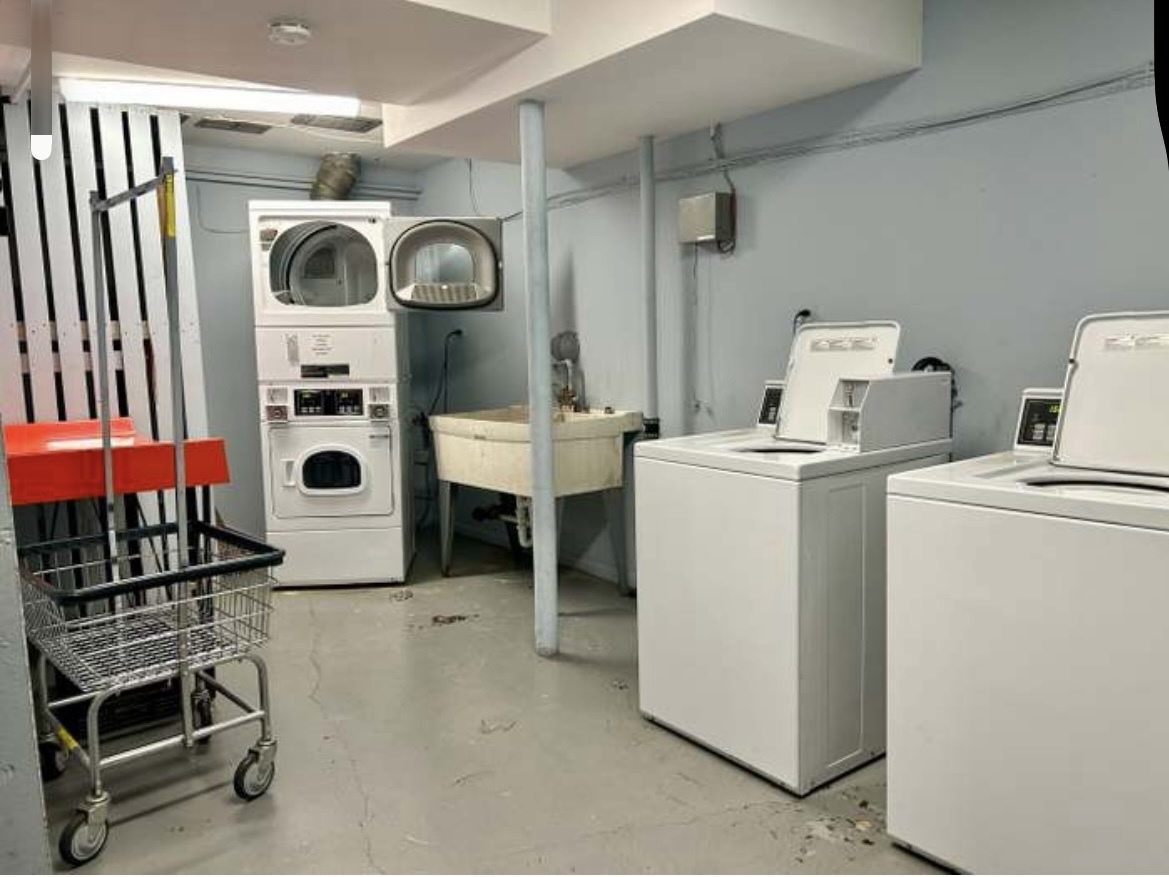 11116 S 84 Avenue #2B, Palos Hills, IL 60465