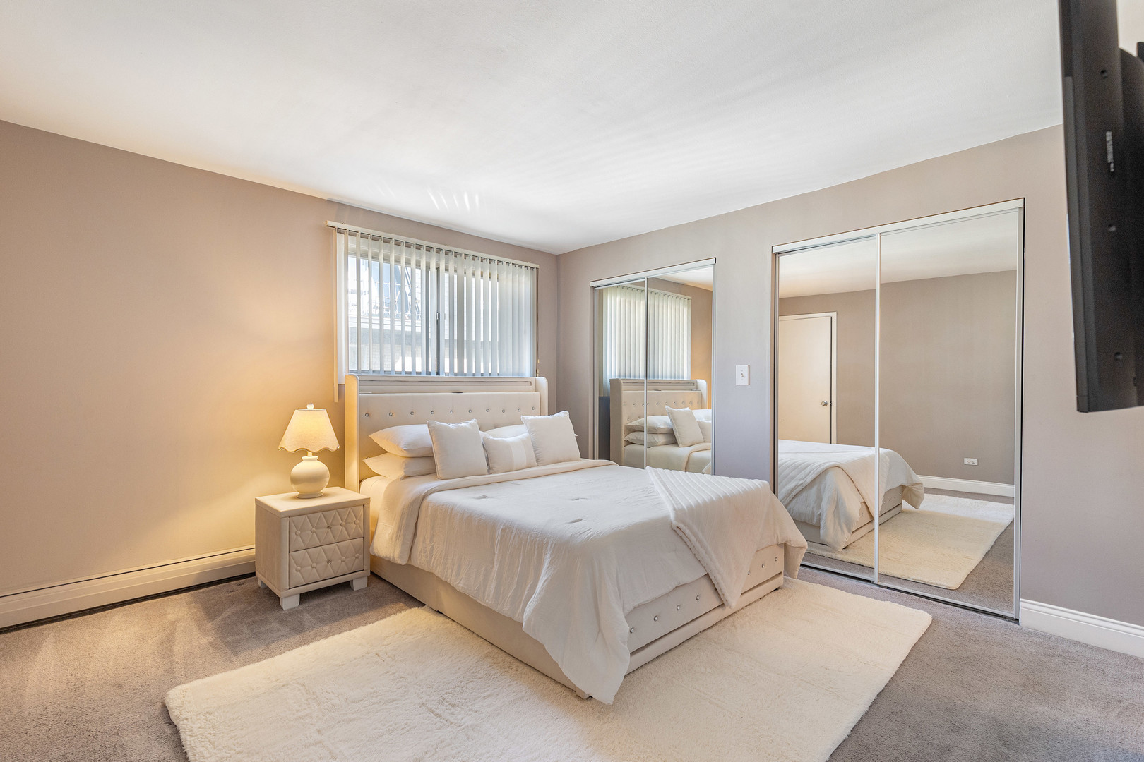 11116 S 84 Avenue #2B, Palos Hills, IL 60465