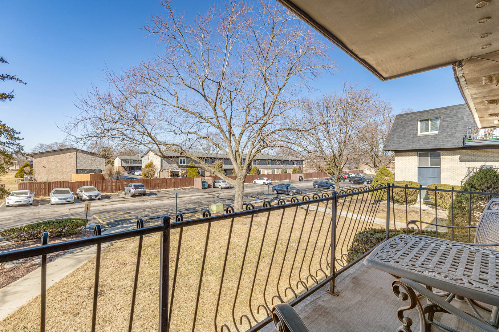 11116 S 84 Avenue #2B, Palos Hills, IL 60465