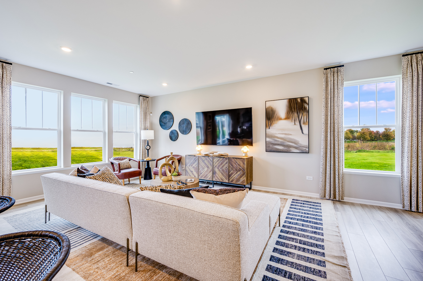 1011 Shagbark Lane, West Dundee, IL 60118