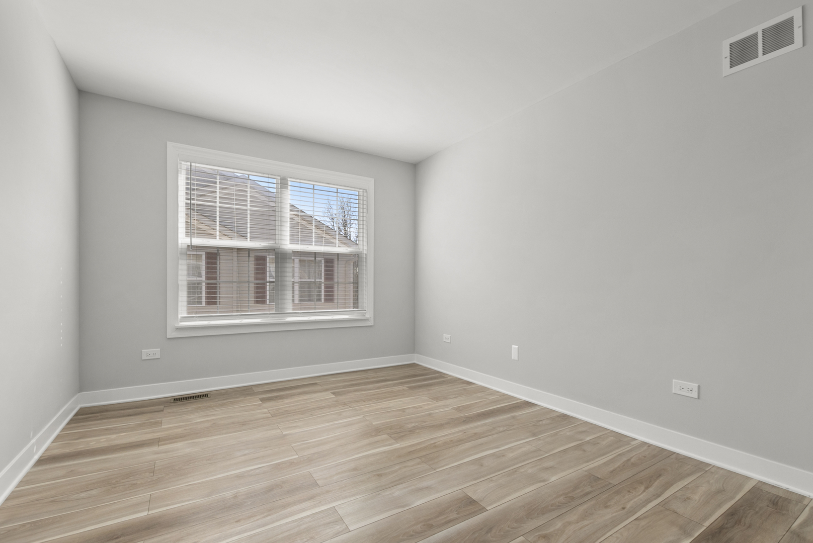 6840 Oak View Court, Oak Forest, IL 60452