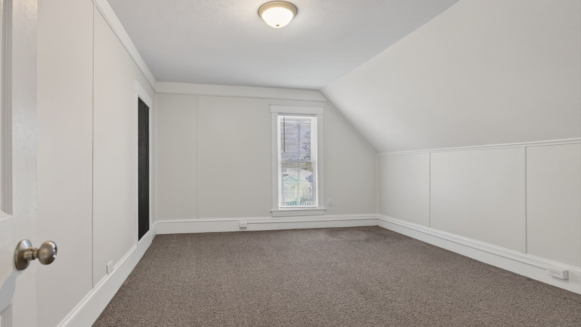 1214 Wall Street, Normal, IL 61761