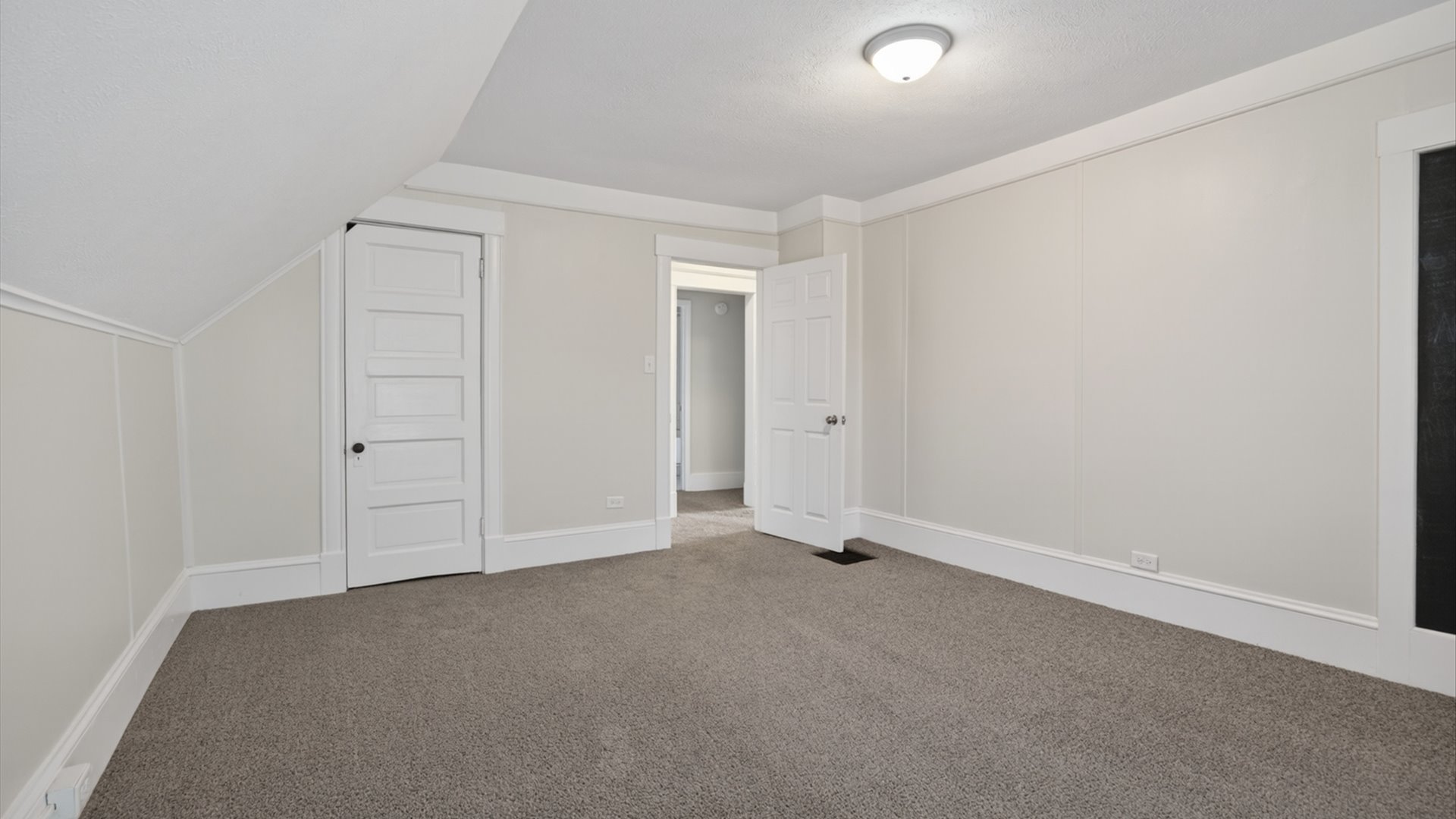 1214 Wall Street, Normal, IL 61761